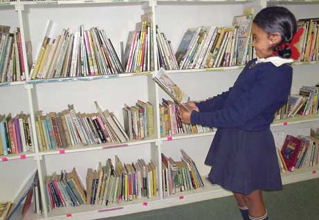 girl-with-books